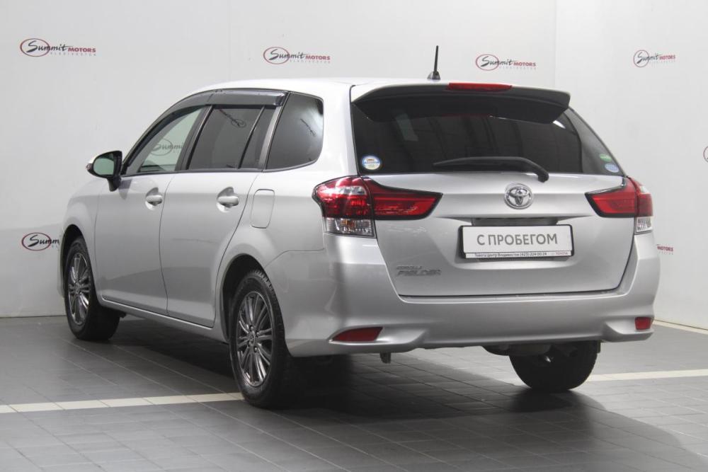 Toyota Corolla XI (E160 E170) Рестайлинг 2 Владивосток  - изображение 6