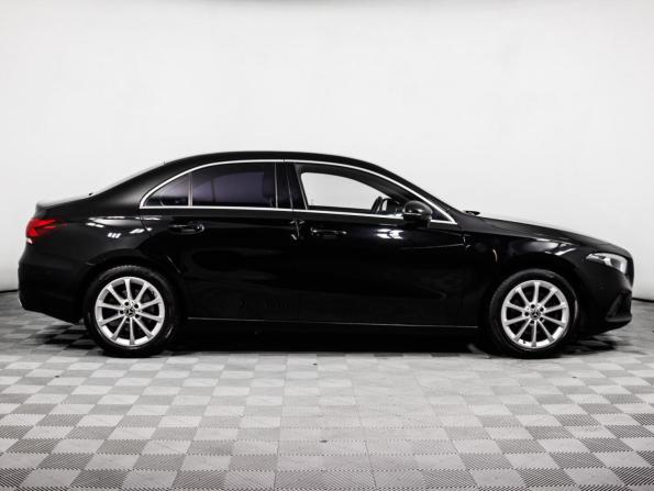 Mercedes-Benz A-Класс IV (W177) с пробегом 2019 года, цена 2 449 000 рублей, 80471 км, седан, Автокод Объявления