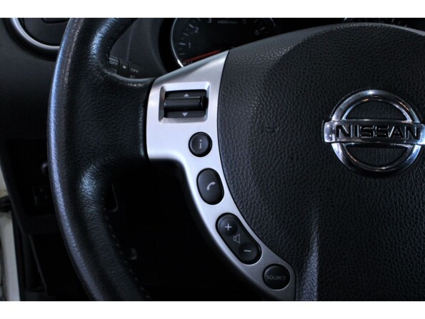 Nissan Qashqai I Рестайлинг с пробегом 2012 года, цена 1 346 900 рублей, 143000 км, offers.body_type.unknown, Автокод Объявления
