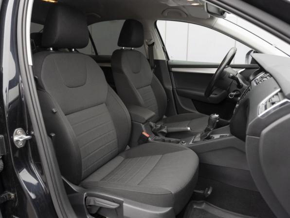 Skoda Octavia III (A7) с пробегом 2017 года, цена 1 339 000 рублей, 147400 км, лифтбек, Автокод Объявления