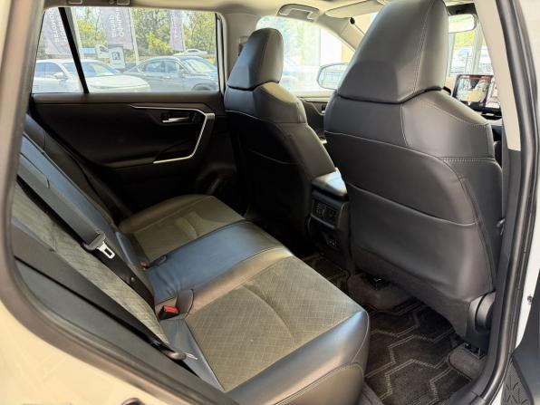 Toyota RAV4 V (XA50) с пробегом 2022 года, цена 2 900 000 рублей, 103000 км, внедорожник, Автокод Объявления