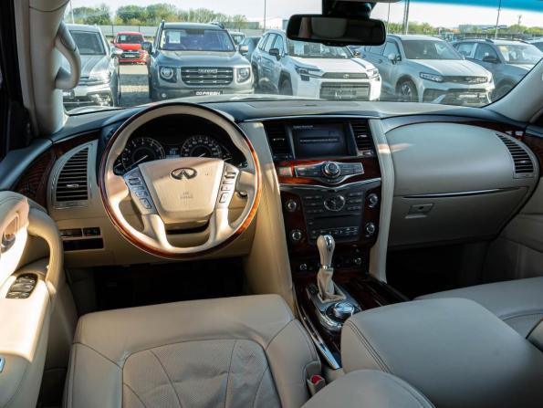 Infiniti QX80 I Рестайлинг с пробегом 2015 года, цена 2 880 000 рублей, 201857 км, внедорожник, Автокод Объявления