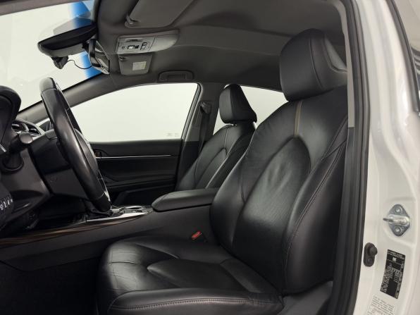 Toyota Camry VIII (XV70) с пробегом 2019 года, цена 2 860 000 рублей, 136112 км, седан, Автокод Объявления