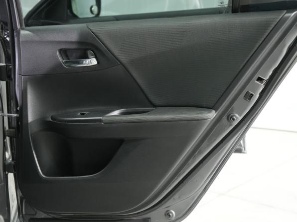 Honda Accord IX Рестайлинг с пробегом 2016 года, цена 1 810 000 рублей, 178000 км, седан, Автокод Объявления