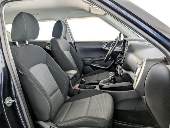 Kia Soul III с пробегом 2022 года, цена 2 210 000 рублей, 44023 км, хэтчбек, Автокод Объявления