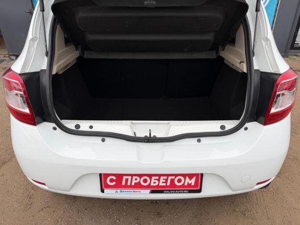 Renault Sandero II с пробегом 2014 года, цена 680 000 рублей, 171172 км, хэтчбек, Автокод Объявления