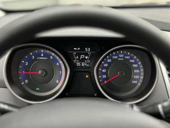 Hyundai Elantra V (MD) Рестайлинг с пробегом 2014 года, цена 1 329 000 рублей, 95164 км, седан, Автокод Объявления