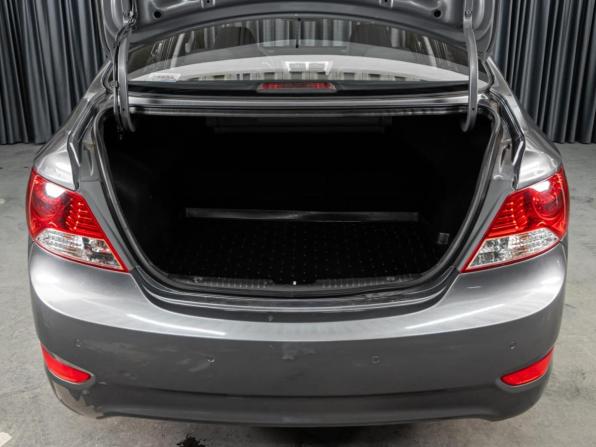 Hyundai Solaris I с пробегом 2013 года, цена 1 060 000 рублей, 123985 км, седан, Автокод Объявления