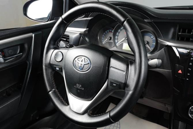 Toyota Corolla XI (E160 E170 E180) с пробегом 2013 года, цена 1 229 000 рублей, 150000 км, седан, Автокод Объявления