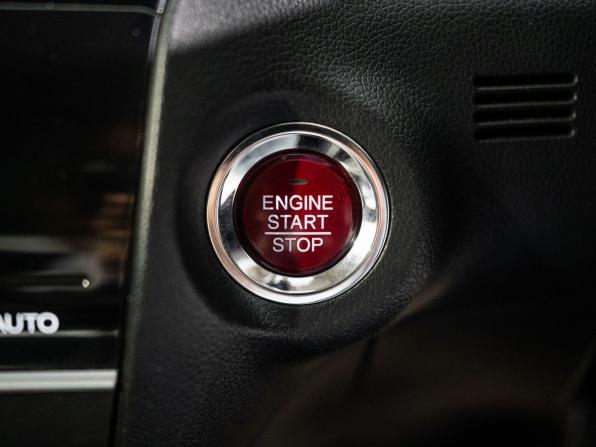 Honda Shuttle II с пробегом 2016 года, цена 1 078 500 рублей, 160077 км, универсал, Автокод Объявления