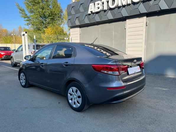 Kia Rio III Рестайлинг с пробегом 2015 года, цена 811 640 рублей, 160489 км, седан, Автокод Объявления