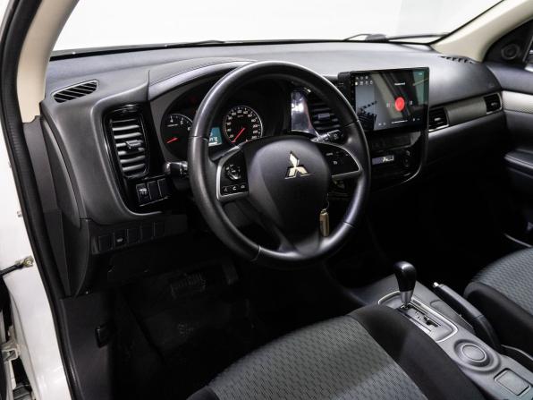 Mitsubishi Outlander III Рестайлинг 2 с пробегом 2015 года, цена 1 450 000 рублей, 188978 км, внедорожник, Автокод Объявления
