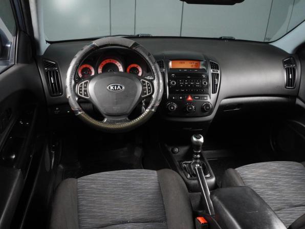 Kia Ceed I с пробегом 2007 года, цена 630 000 рублей, 238852 км, хэтчбек, Автокод Объявления