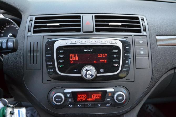 Ford C-MAX I Рестайлинг с пробегом 2008 года, цена 520 000 рублей, 334060 км, минивэн, Автокод Объявления