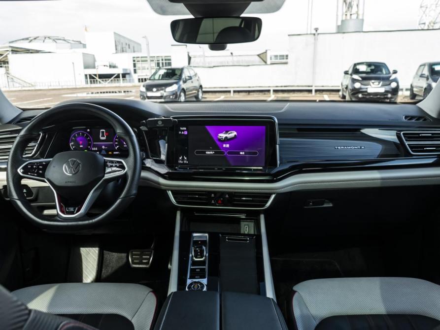 Volkswagen Teramont I Рестайлинг Москва  - изображение 12