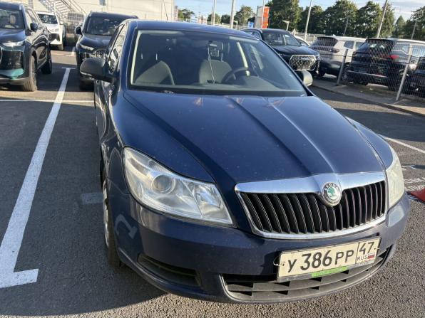 Skoda Octavia II (A5) Рестайлинг с пробегом 2012 года, цена 699 000 рублей, 176000 км, лифтбек, Автокод Объявления
