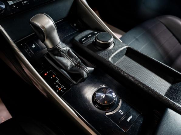 Lexus IS III с пробегом 2014 года, цена 2 470 000 рублей, 241900 км, седан, Автокод Объявления