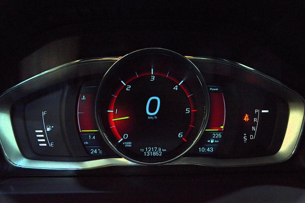 Volvo XC70 II Рестайлинг Сургут  - изображение 14
