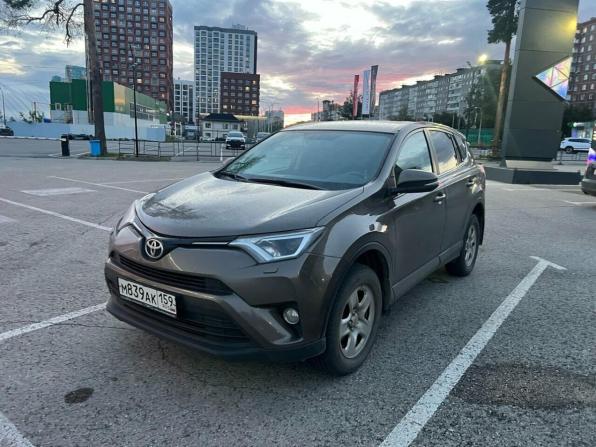 Toyota RAV4 IV (XA40) Рестайлинг с пробегом 2018 года, цена 2 649 000 рублей, 112000 км, внедорожник, Автокод Объявления