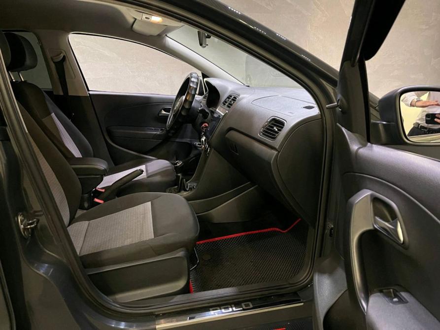 Volkswagen Polo V Новосибирск  - изображение 14