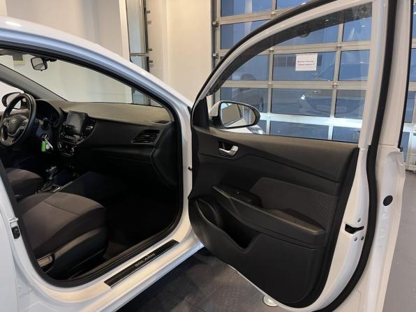 Hyundai Solaris II Рестайлинг с пробегом 2022 года, цена 1 700 000 рублей, 86046 км, седан, Автокод Объявления