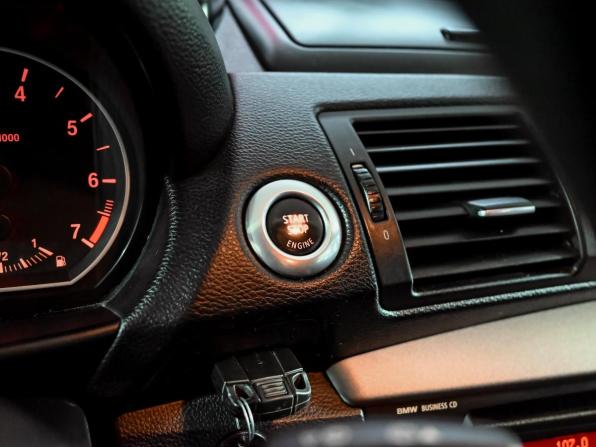 BMW 1 серии I (E81/E82/E87/E88) Рестайлинг с пробегом 2010 года, цена 820 000 рублей, 222130 км, хэтчбек, Автокод Объявления