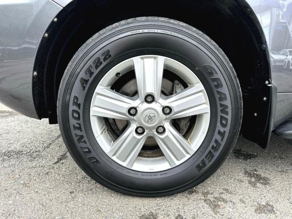 Toyota Land Cruiser 200 Series Рестайлинг 1 с пробегом 2012 года, цена 3 540 000 рублей, 283728 км, внедорожник, Автокод Объявления