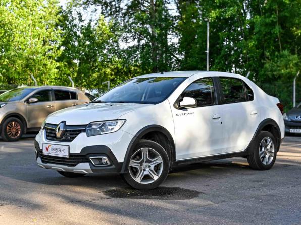 Renault Logan II Рестайлинг с пробегом 2022 года, цена 1 110 000 рублей, 95188 км, седан, Автокод Объявления