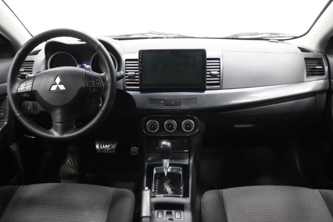 Mitsubishi Lancer X Рестайлинг с пробегом 2011 года, цена 817 000 рублей, 145352 км, седан, Автокод Объявления