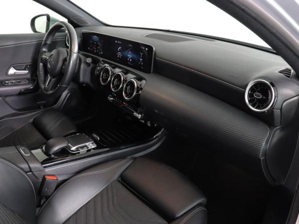 Mercedes-Benz A-Класс IV (W177) с пробегом 2019 года, цена 1 997 000 рублей, 104783 км, седан, Автокод Объявления