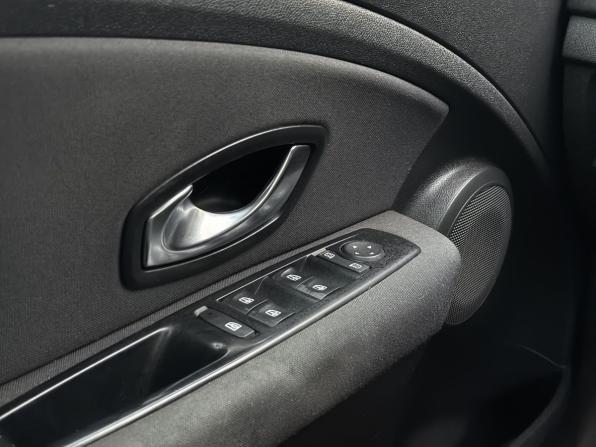 Renault Fluence I с пробегом 2011 года, цена 650 000 рублей, 244388 км, седан, Автокод Объявления