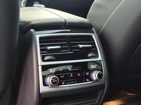 BMW 7 серии VI (G11/G12) Рестайлинг с пробегом 2021 года, цена 6 499 000 рублей, 81697 км, седан, Автокод Объявления