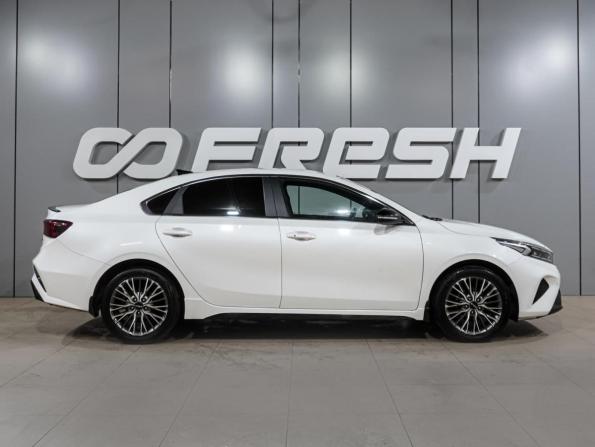 Kia Cerato IV Рестайлинг с пробегом 2022 года, цена 2 349 000 рублей, 99358 км, седан, Автокод Объявления