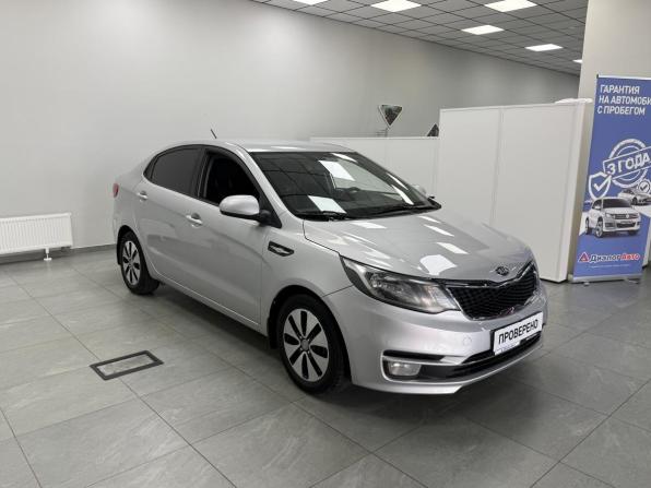 Kia Rio III Рестайлинг с пробегом 2016 года, цена 970 000 рублей, 208216 км, седан, Автокод Объявления