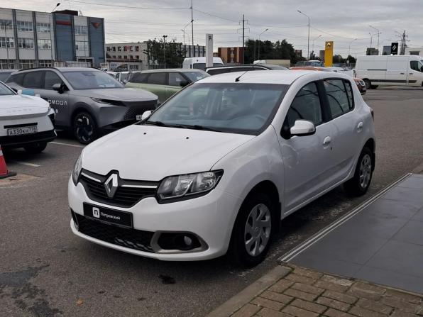 Renault Sandero II с пробегом 2016 года, цена 960 000 рублей, 155351 км, хэтчбек, Автокод Объявления
