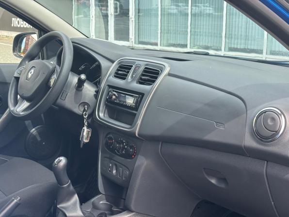 Renault Sandero II с пробегом 2016 года, цена 849 000 рублей, 63000 км, хэтчбек, Автокод Объявления