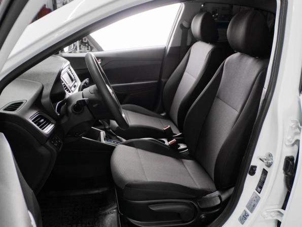 Hyundai Solaris II Рестайлинг с пробегом 2020 года, цена 1 609 000 рублей, 75965 км, седан, Автокод Объявления