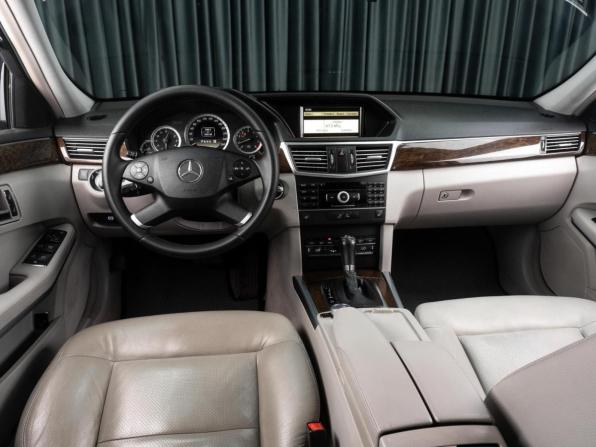 Mercedes-Benz E-Класс IV (W212 S212 C207) с пробегом 2011 года, цена 1 295 000 рублей, 245144 км, седан, Автокод Объявления