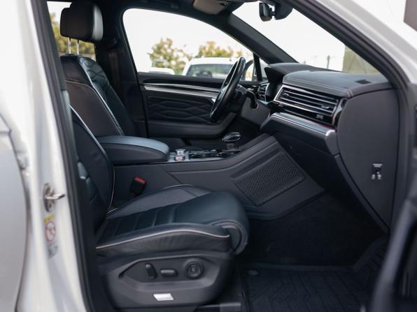 Volkswagen Touareg III с пробегом 2021 года, цена 5 700 000 рублей, 124168 км, внедорожник, Автокод Объявления