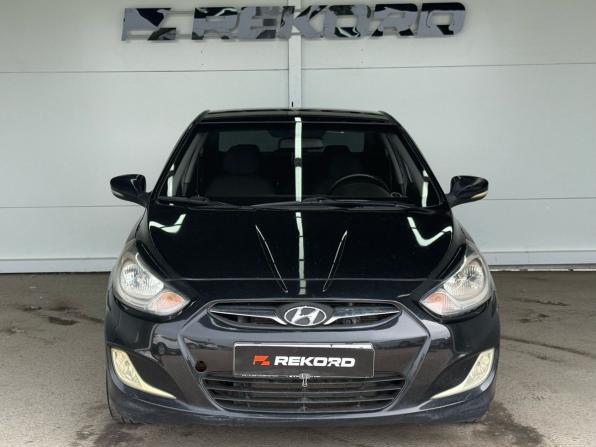 Hyundai Solaris I с пробегом 2011 года, цена 699 000 рублей, 234912 км, седан, Автокод Объявления