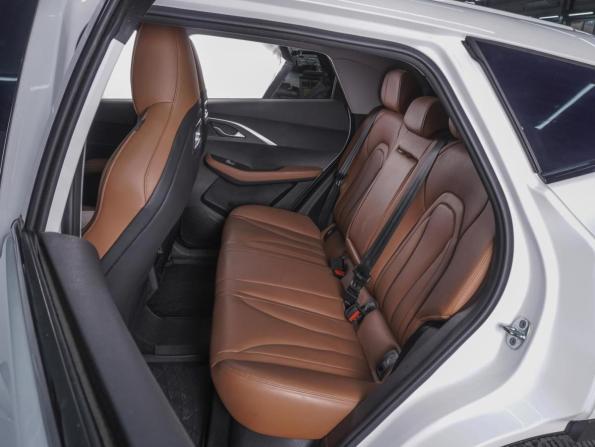 Omoda C5 I Рестайлинг с пробегом 2024 года, цена 1 750 000 рублей, 37756 км, внедорожник, Автокод Объявления