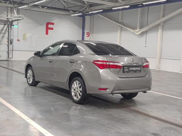 Toyota Corolla XI (E160 E170 E180) с пробегом 2014 года, цена 1 070 000 рублей, 176925 км, седан, Автокод Объявления