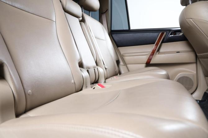 Toyota Highlander II (XU40) Рестайлинг с пробегом 2013 года, цена 2 499 000 рублей, 161000 км, внедорожник, Автокод Объявления