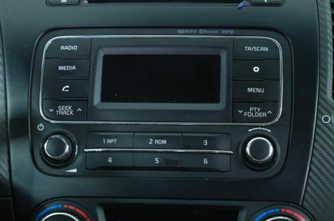Kia Cerato III с пробегом 2014 года, цена 1 299 000 рублей, 217000 км, седан, Автокод Объявления