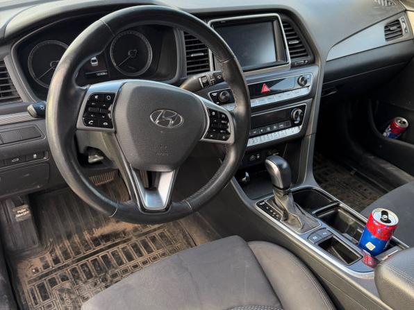 Hyundai Sonata VII (LF) Рестайлинг с пробегом 2018 года, цена 1 545 000 рублей, 131028 км, седан, Автокод Объявления