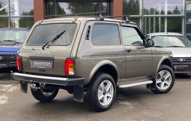 Lada (ВАЗ) Niva Legend с пробегом 2025 года, цена 1 055 000 рублей, 3600 км, внедорожник, Автокод Объявления