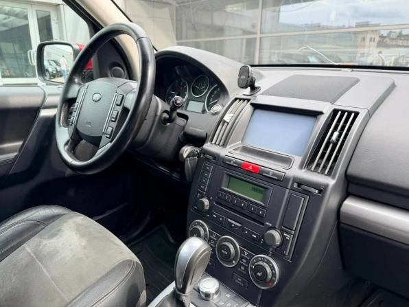 Land Rover Freelander II Рестайлинг с пробегом 2012 года, цена 1 039 000 рублей, 320000 км, внедорожник, Автокод Объявления