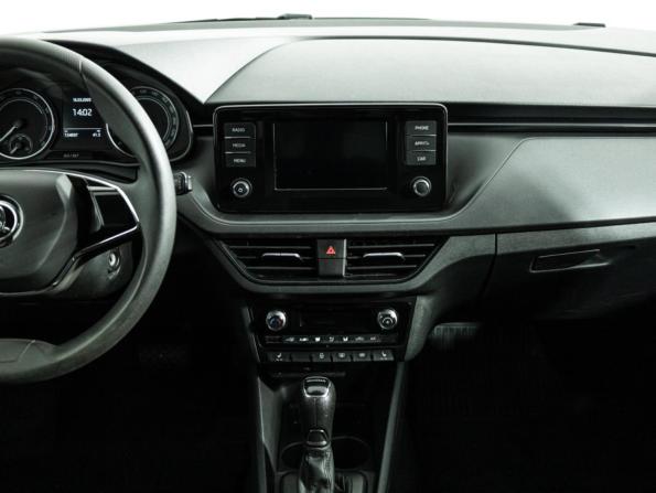 Skoda Rapid II с пробегом 2021 года, цена 1 475 000 рублей, 134094 км, лифтбек, Автокод Объявления