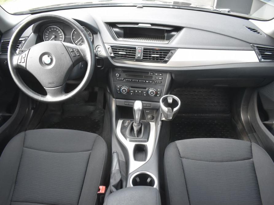 BMW X1 I (E84) Рестайлинг Архангельск  - изображение 12