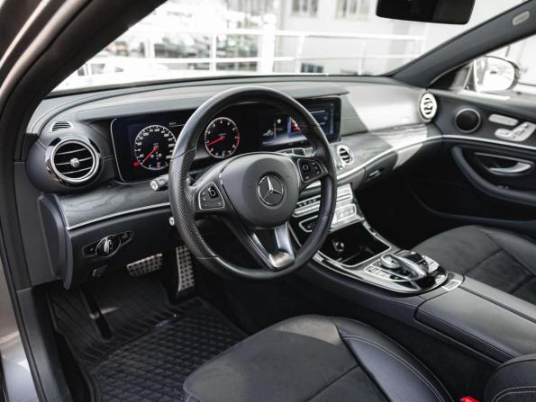 Mercedes-Benz E-Класс V (W213 S213 C238) с пробегом 2017 года, цена 3 398 000 рублей, 59997 км, седан, Автокод Объявления